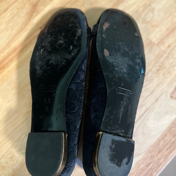 Coach Black Velvet & Gold Flats - Picture 3 of 3